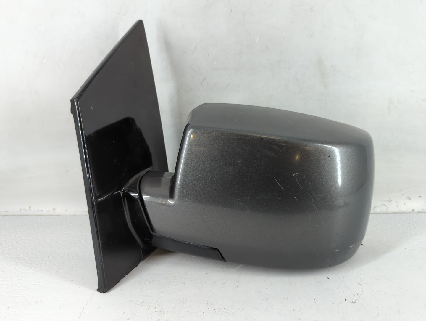 2004-2007 Nissan Quest Driver Side View Mirror - Left Door Mirror OEM Used - Oemusedautoparts1.com