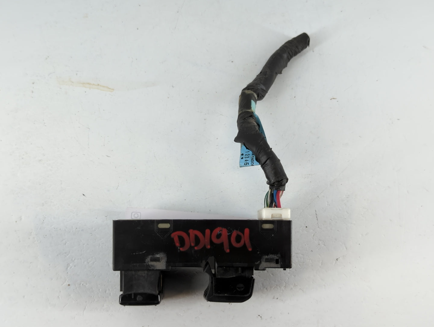 2004 Nissan Quest Passenger Right Power Window Switch 24125-5z000 - Oemusedautoparts1.com