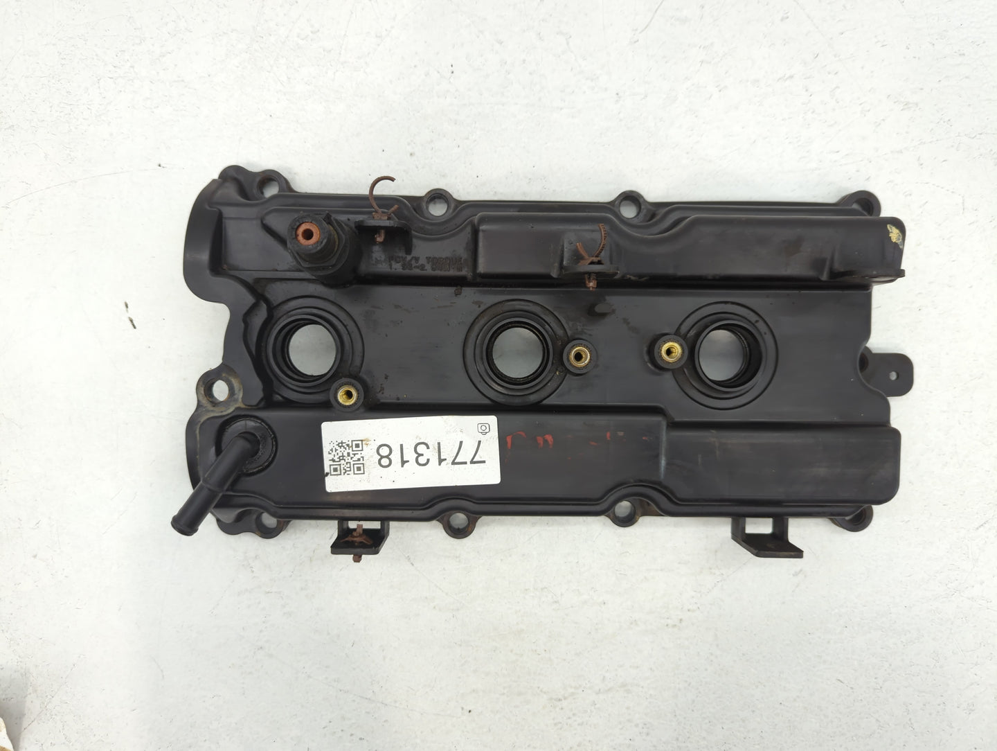 2004 Nissan Quest Driver Left Cylinder Head Valve Cover P/N:96 2. 94N Fits OEM Used Auto Parts - Oemusedautoparts1.com