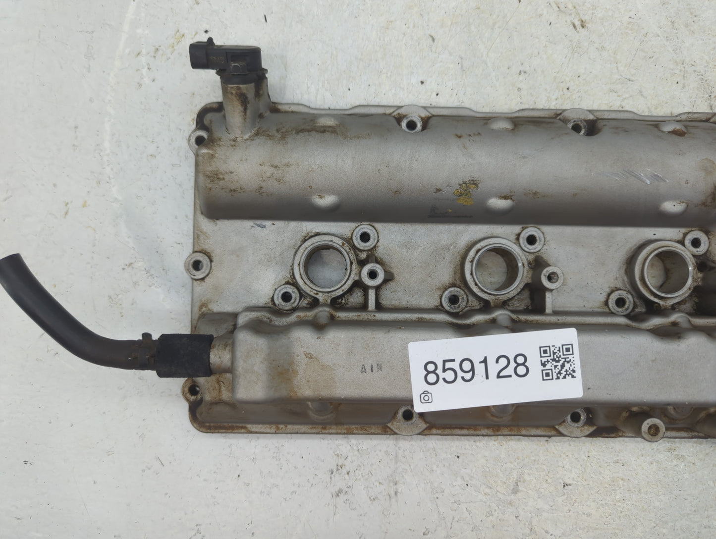 2004 Nissan Quest Driver Left Cylinder Head Valve Cover Fits OEM Used Auto Parts - Oemusedautoparts1.com