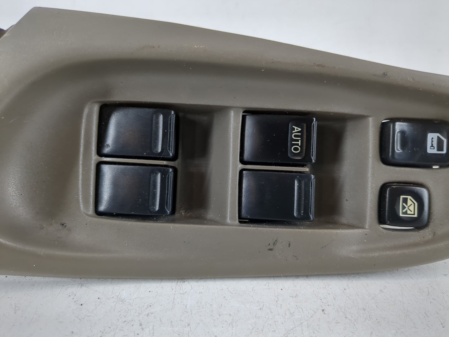 2000-2006 Nissan Sentra Master Power Window Switch Replacement Driver Side Left Fits Fits 2000 2001 2002 2003 2004 2005 2006