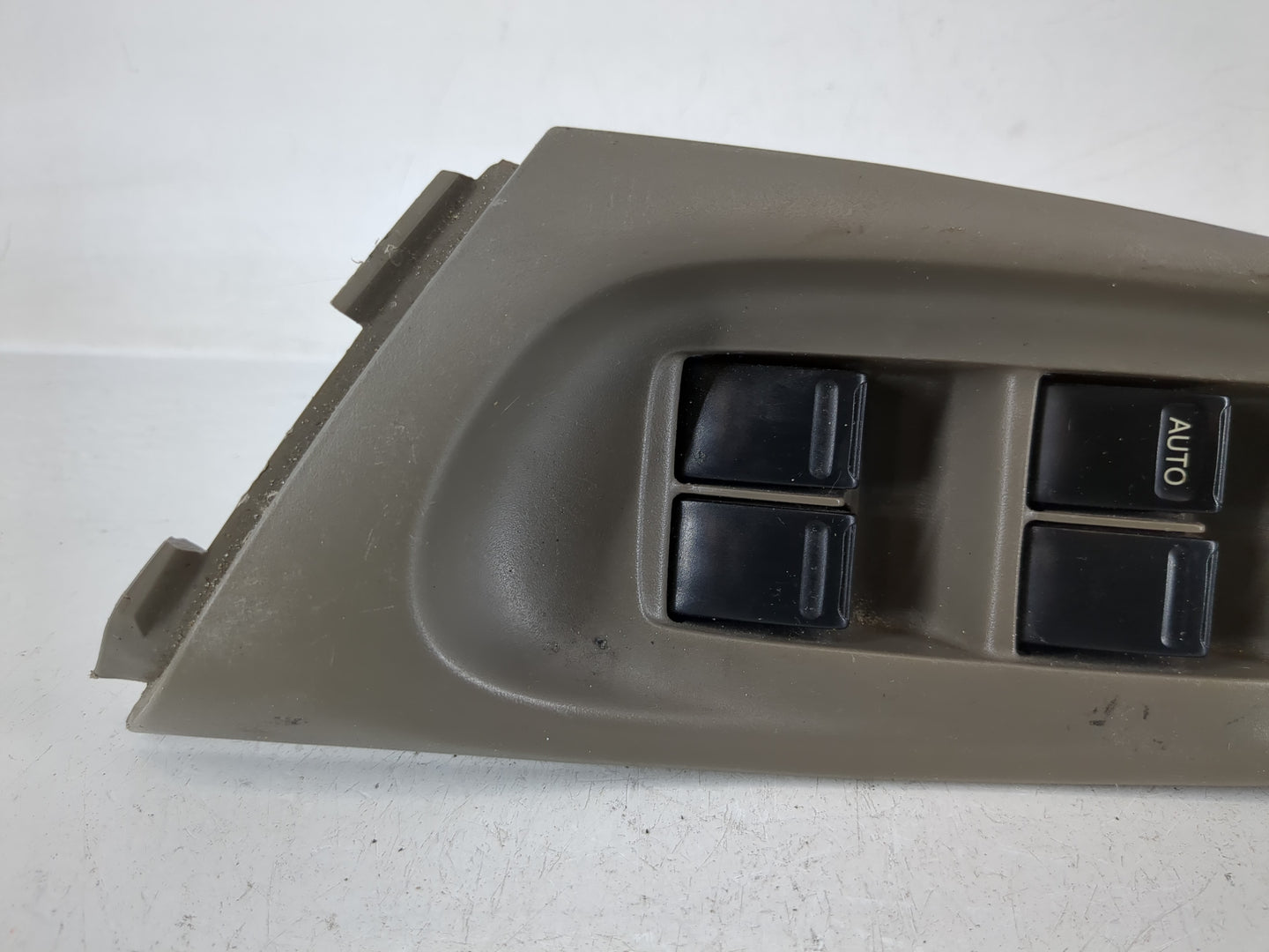 2000-2006 Nissan Sentra Master Power Window Switch Replacement Driver Side Left Fits Fits 2000 2001 2002 2003 2004 2005 2006