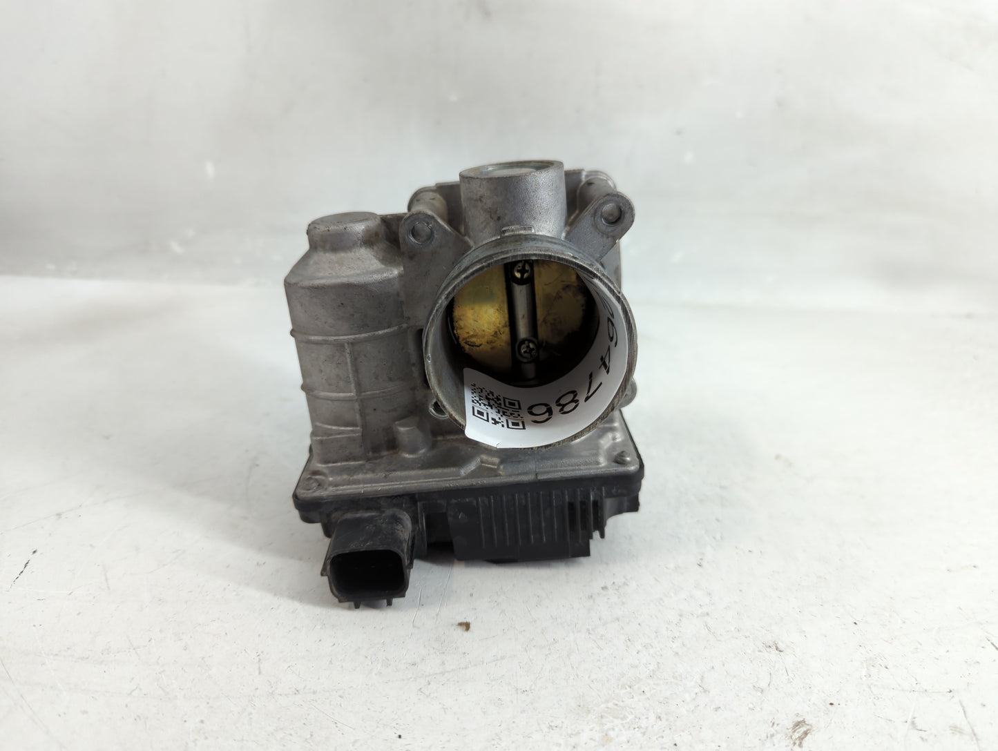 2002-2006 Nissan Sentra Throttle Body P/N:SERA576-01 Fits Fits 2002 2003 2004 2005 2006 OEM Used Auto Parts - Oemusedautopar