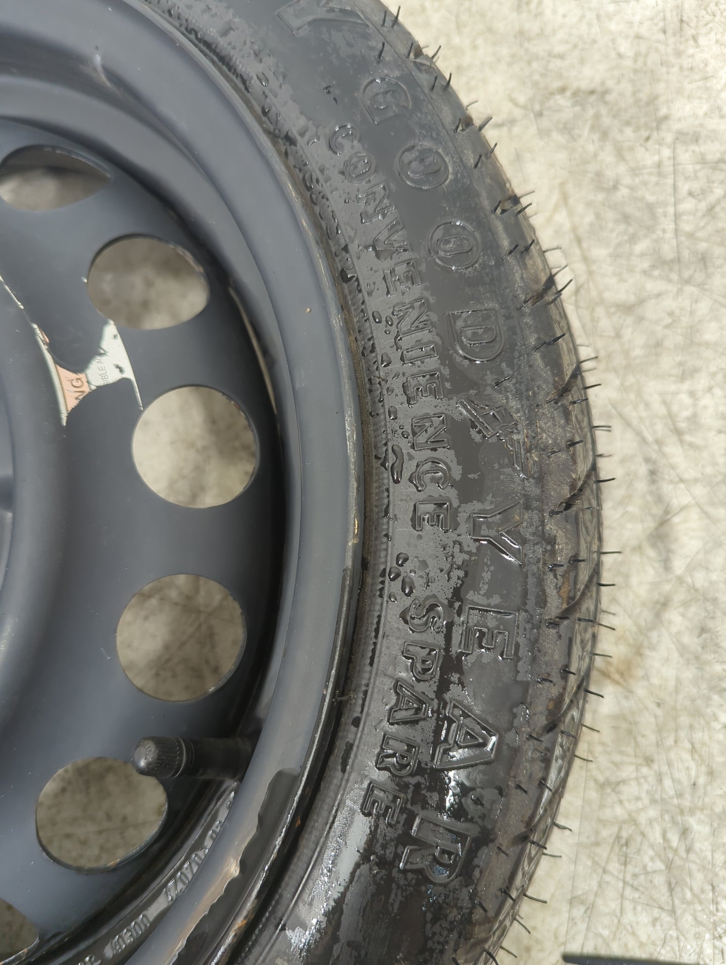 2003-2006 Nissan Sentra Spare Donut Tire Wheel Rim Oem - Oemusedautoparts1.com