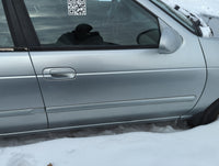 2000-2006 Nissan Sentra Passenger Front Door Oem - Oemusedautoparts1.com