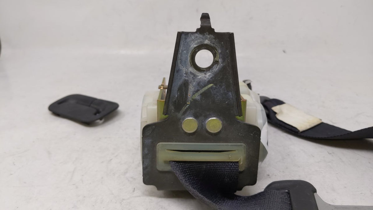 2001-2006 Nissan Sentra Passenger Right Seat Belt Front Retractor Black - Oemusedautoparts1.com