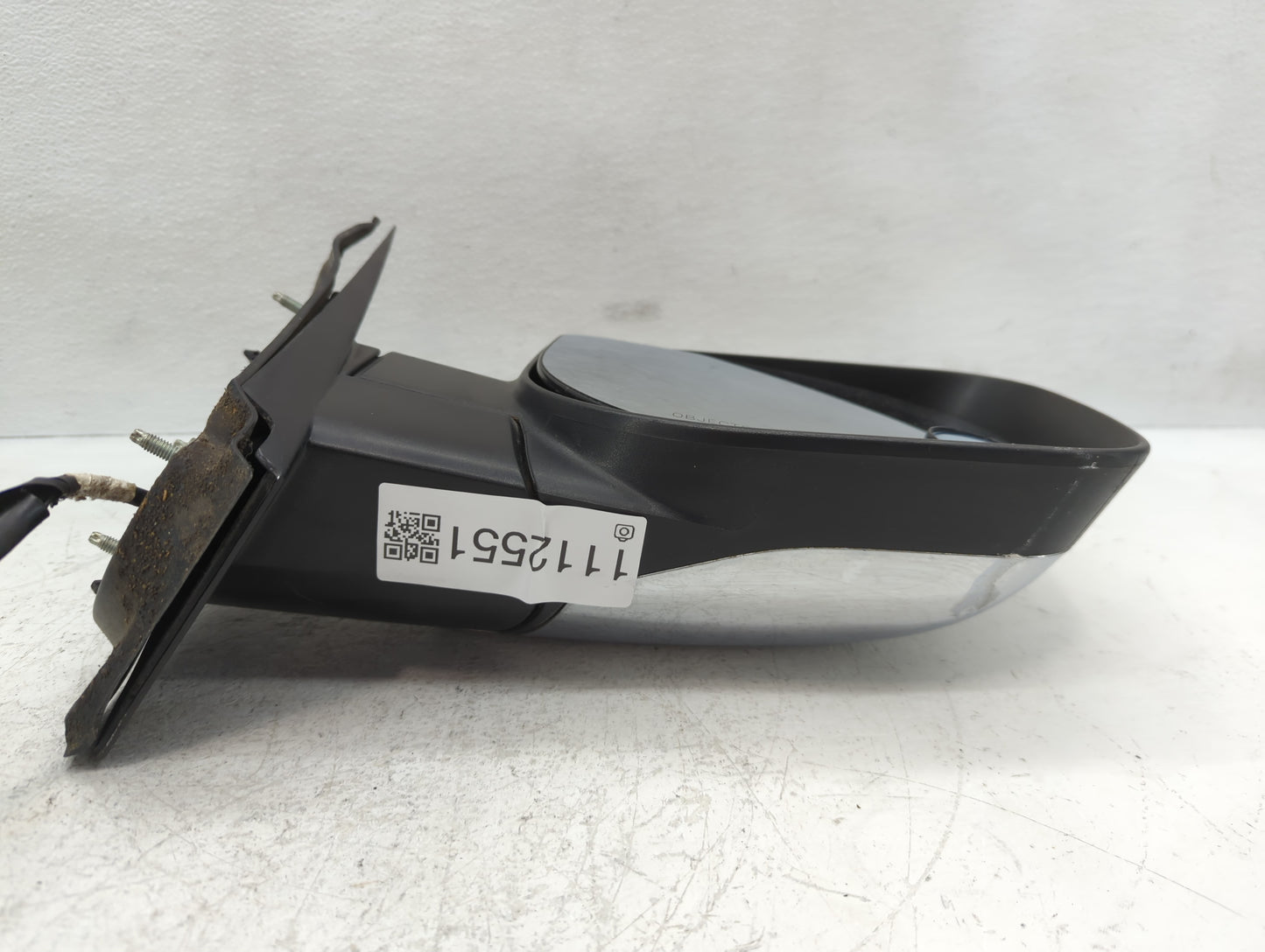2004-2009 Nissan Titan Passenger Side View Mirror - Right Door Mirror OEM Used - Oemusedautoparts1.com