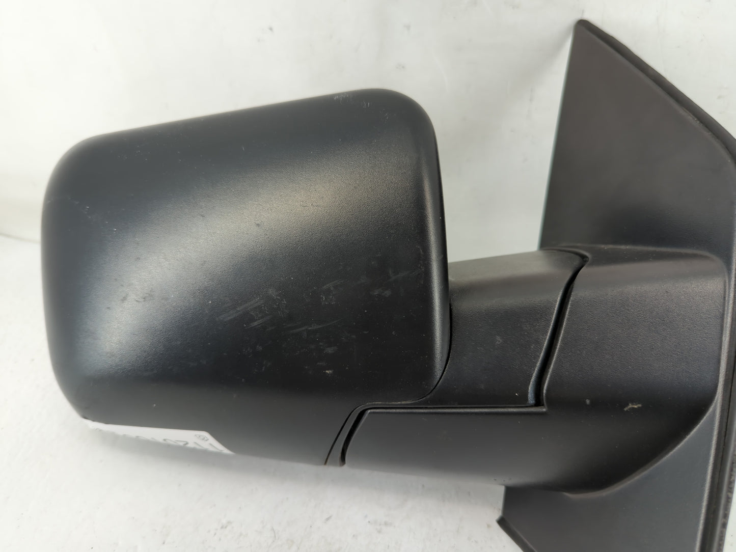 2004-2015 Nissan Titan Passenger Side View Mirror - Right Door Mirror OEM Used - Oemusedautoparts1.com