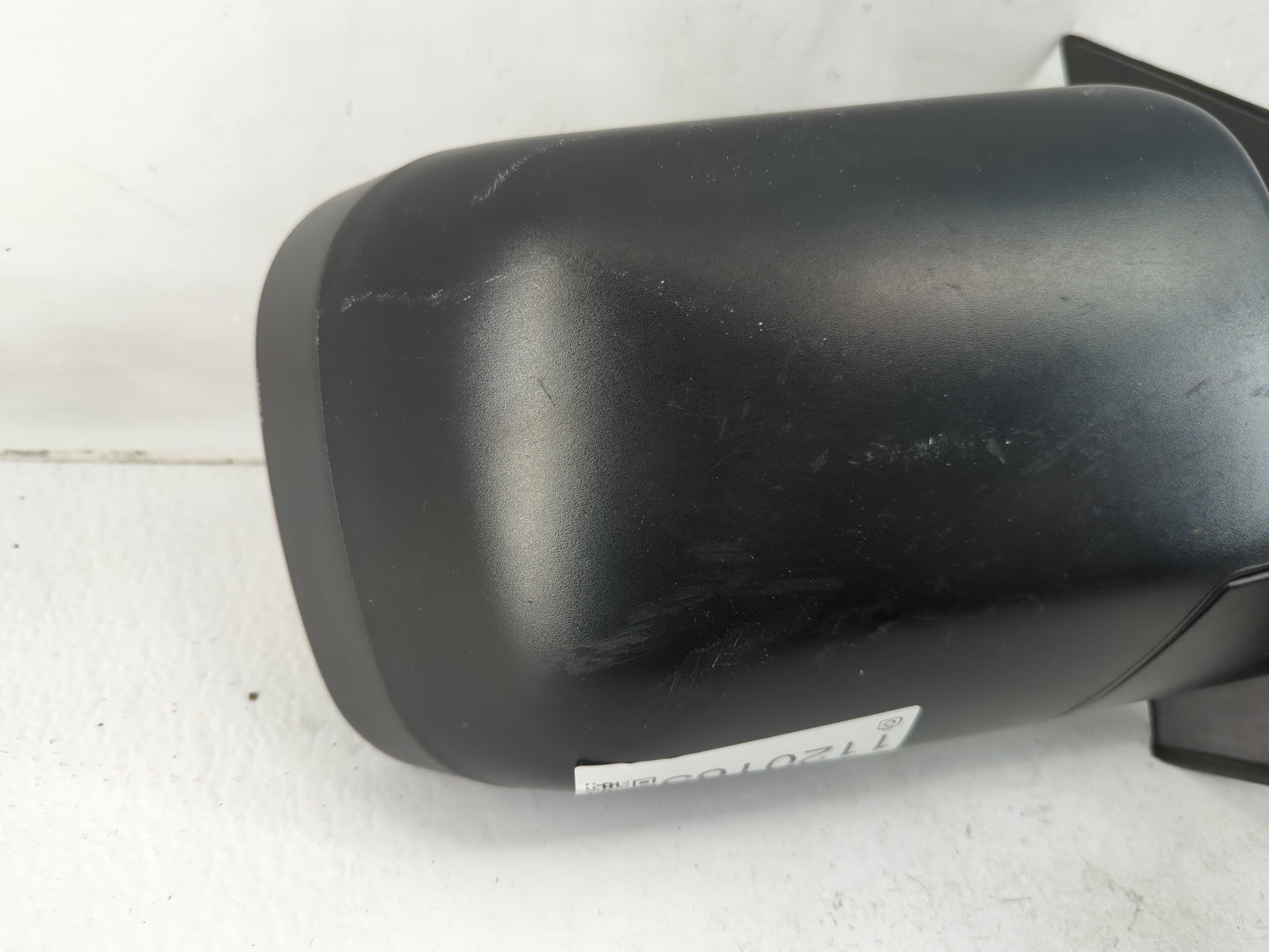 2004-2015 Nissan Titan Passenger Side View Mirror - Right Door Mirror OEM Used - Oemusedautoparts1.com