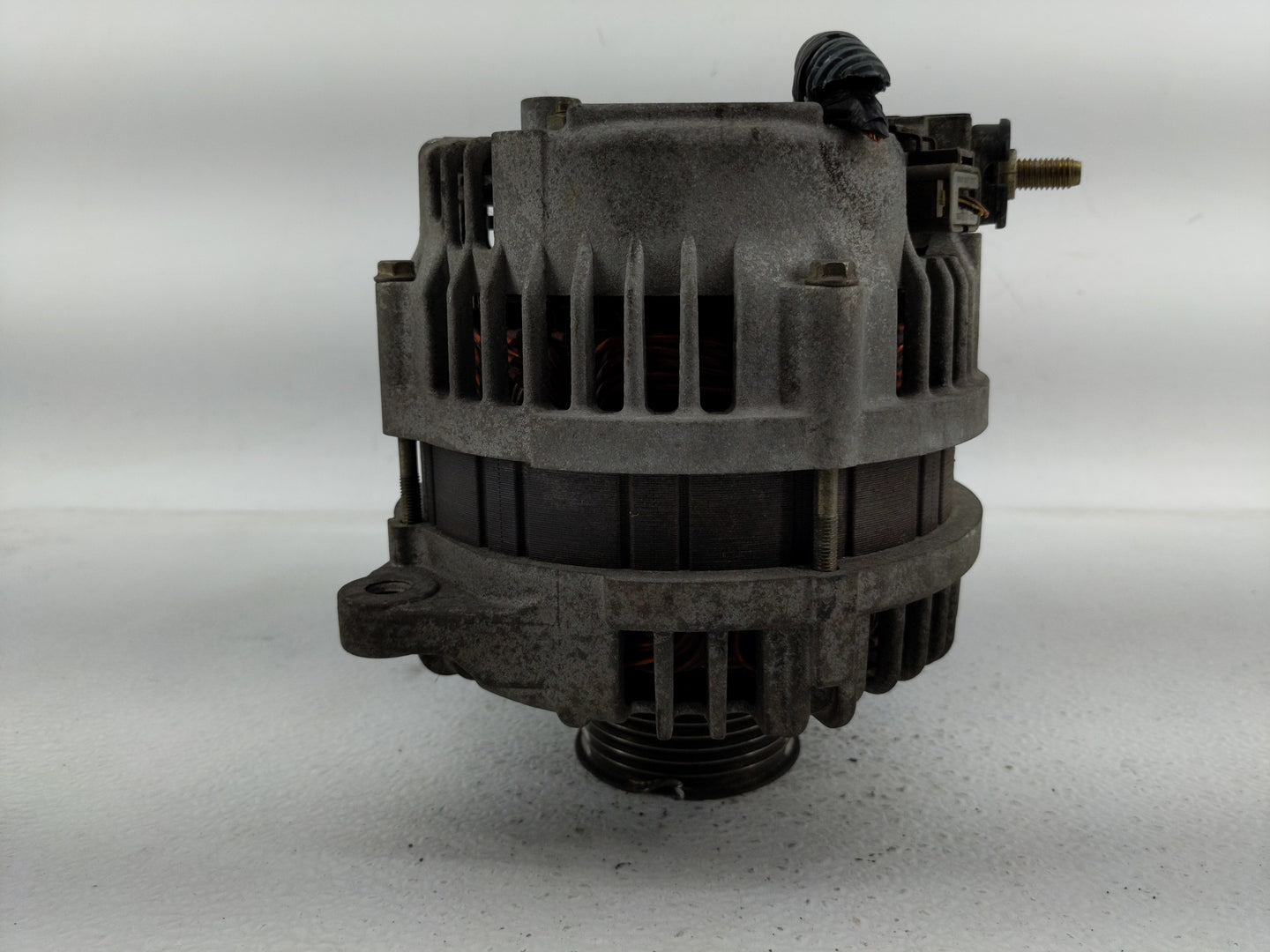 2004-2006 Nissan Titan Alternator Replacement Generator Charging Assembly Engine OEM P/N:23100 8S100 Fits Fits 2004 2005 200