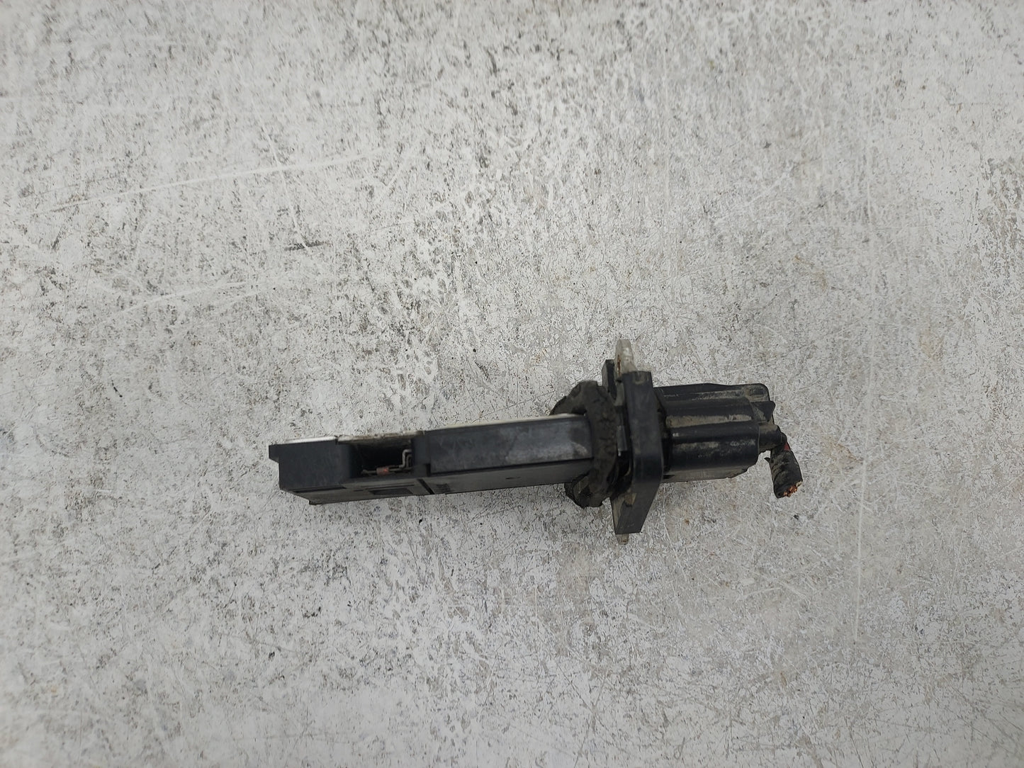 2004-2022 Nissan Titan Mass Air Flow Meter Maf 1486572 - Oemusedautoparts1.com