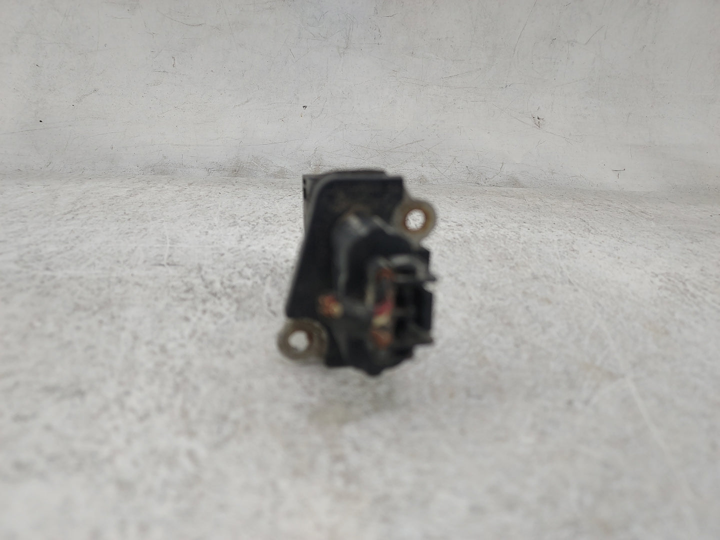 2004-2022 Nissan Titan Mass Air Flow Meter Maf 1486572 - Oemusedautoparts1.com