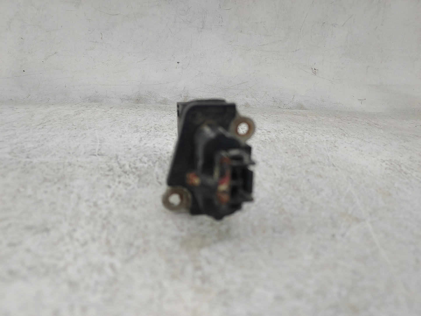 2004-2022 Nissan Titan Mass Air Flow Meter Maf 1486572 - Oemusedautoparts1.com