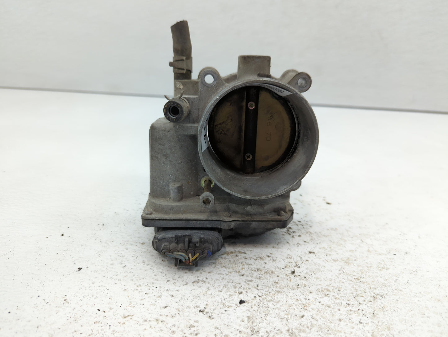 2004-2012 Nissan Titan Throttle Body P/N:16119 7S000 B 16119 7S000 Fits OEM Used Auto Parts - Oemusedautoparts1.com