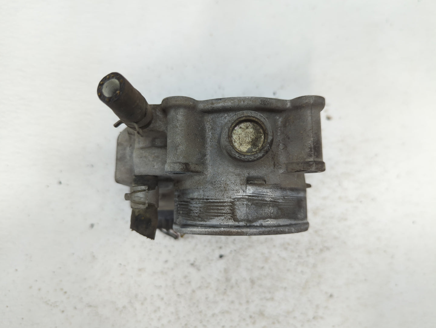 2004-2012 Nissan Titan Throttle Body P/N:16119 7S000 B 16119 7S000 Fits OEM Used Auto Parts - Oemusedautoparts1.com