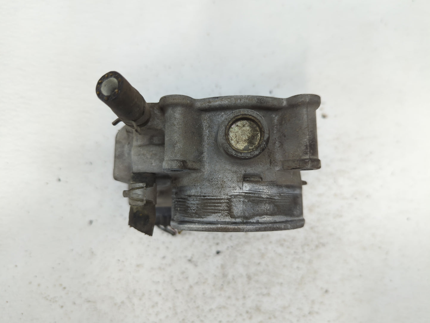 2004-2012 Nissan Titan Throttle Body P/N:16119 7S000 B 16119 7S000 Fits OEM Used Auto Parts - Oemusedautoparts1.com