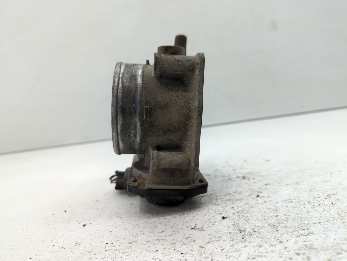 2004-2012 Nissan Titan Throttle Body P/N:16119 7S000 B 16119 7S000 Fits OEM Used Auto Parts - Oemusedautoparts1.com