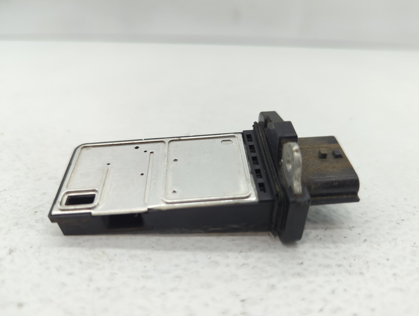 2004-2022 Nissan Titan Mass Air Flow Meter Maf - Oemusedautoparts1.com