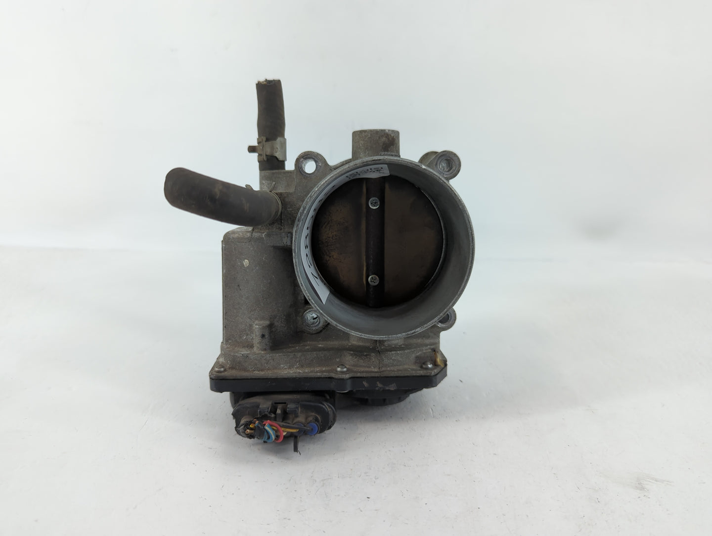 2004-2012 Nissan Titan Throttle Body P/N:4A2601299 Fits Fits 2004 2005 2006 2007 2008 2009 2010 2011 2012 2013 2014 OEM Used