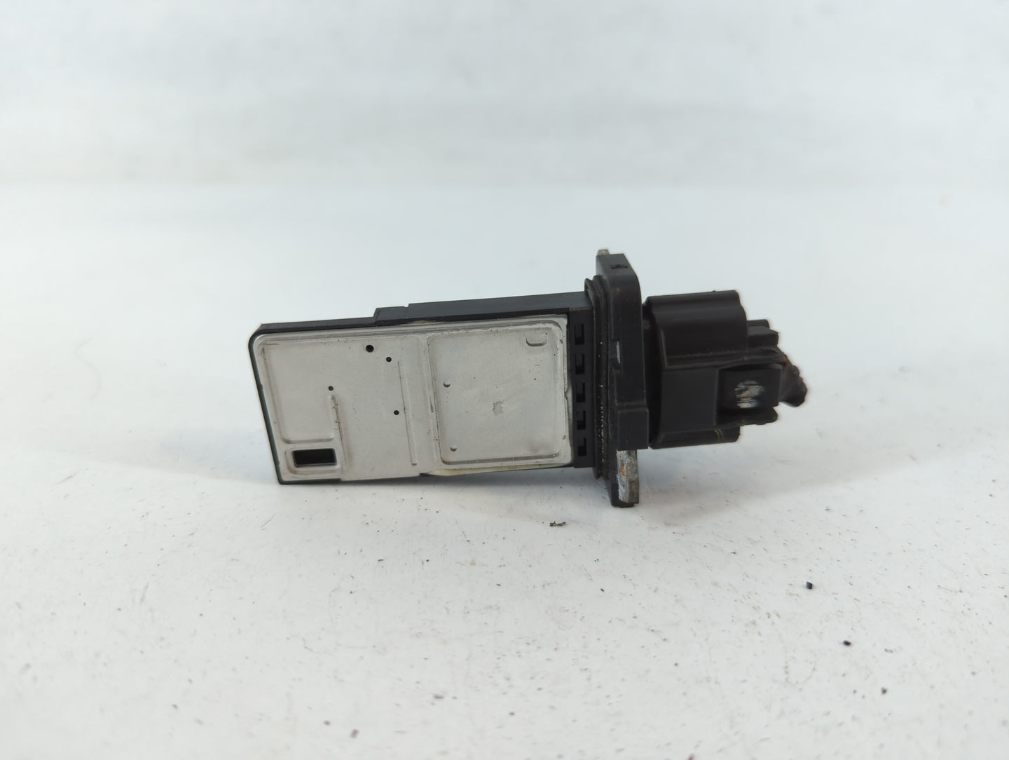 2004-2022 Nissan Titan Mass Air Flow Meter Maf - Oemusedautoparts1.com