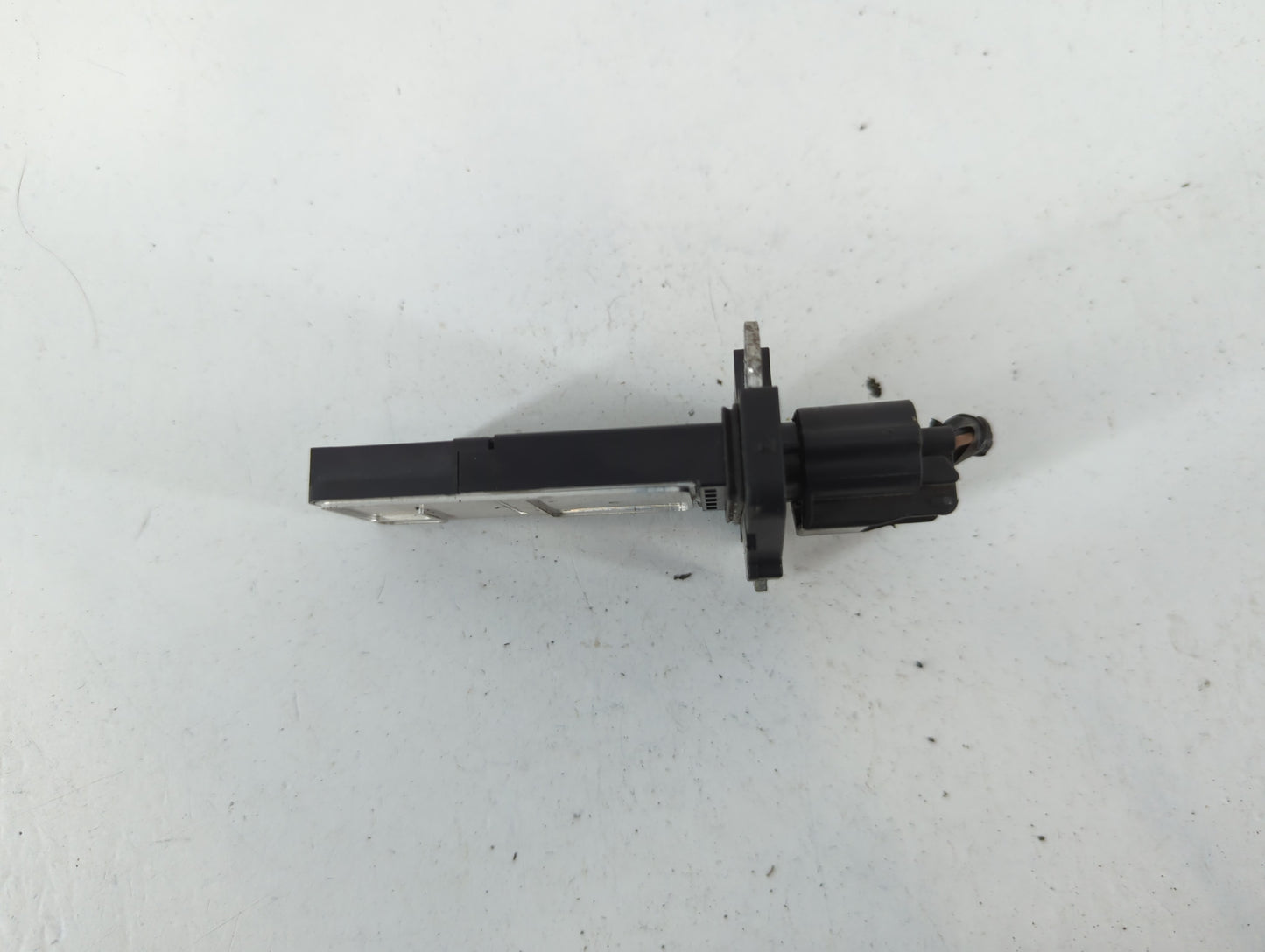 2004-2022 Nissan Titan Mass Air Flow Meter Maf - Oemusedautoparts1.com