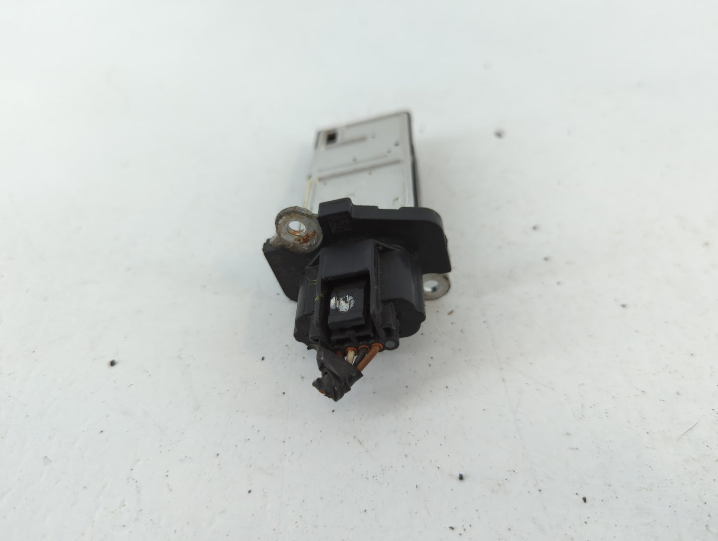 2004-2022 Nissan Titan Mass Air Flow Meter Maf - Oemusedautoparts1.com