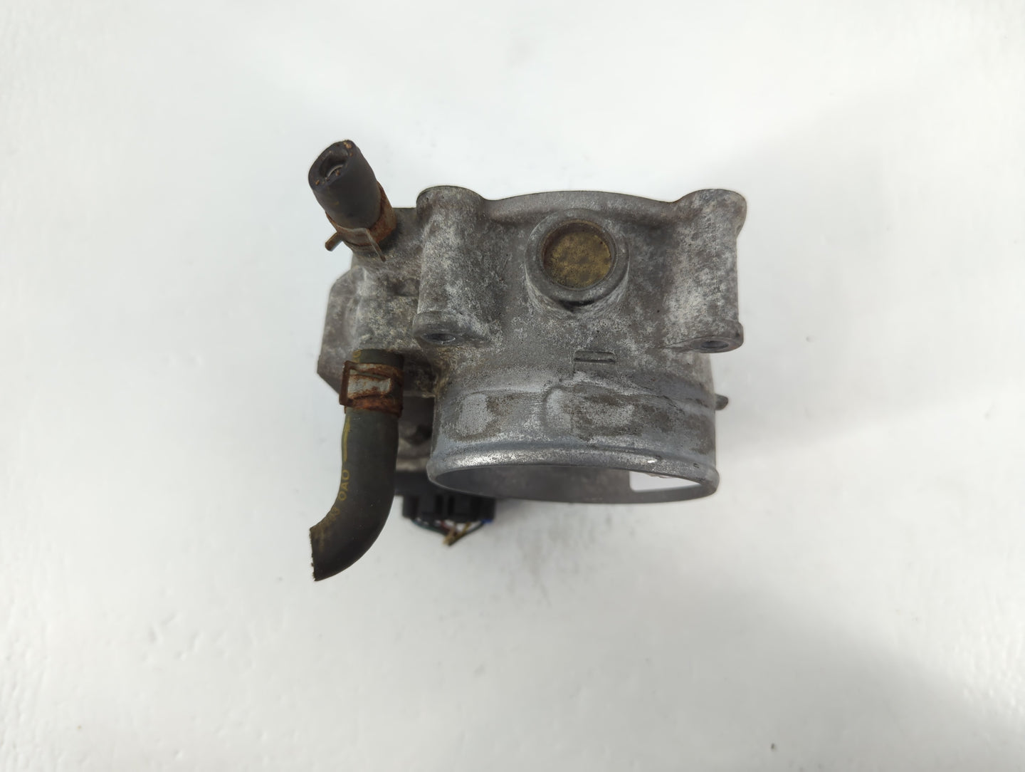 2004-2012 Nissan Titan Throttle Body P/N:16119 7S000 Fits Fits 2004 2005 2006 2007 2008 2009 2010 2011 2012 2013 2014 OEM Us