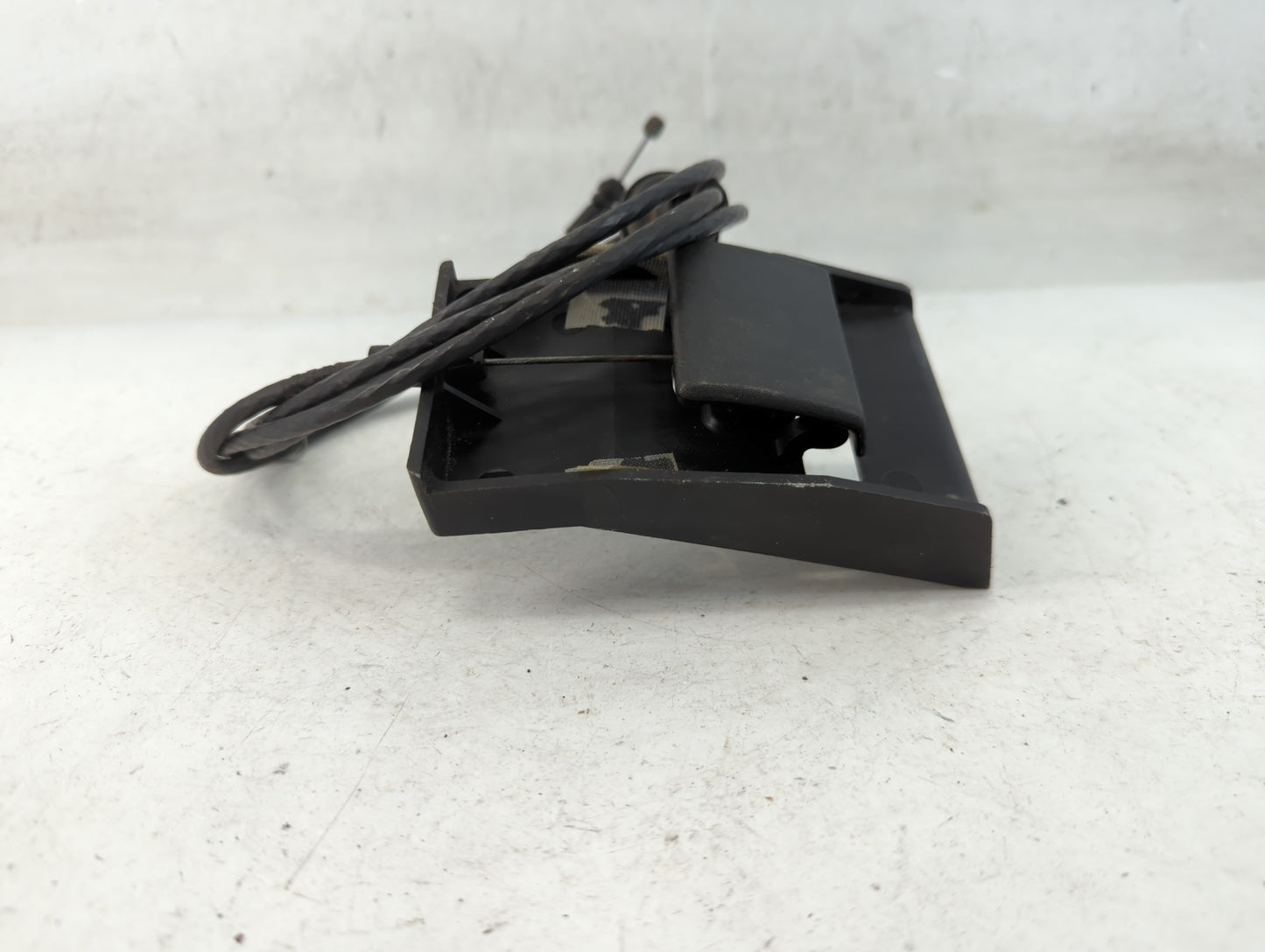 2004 Nissan Titan Pressure Sensor Control Module - Oemusedautoparts1.com
