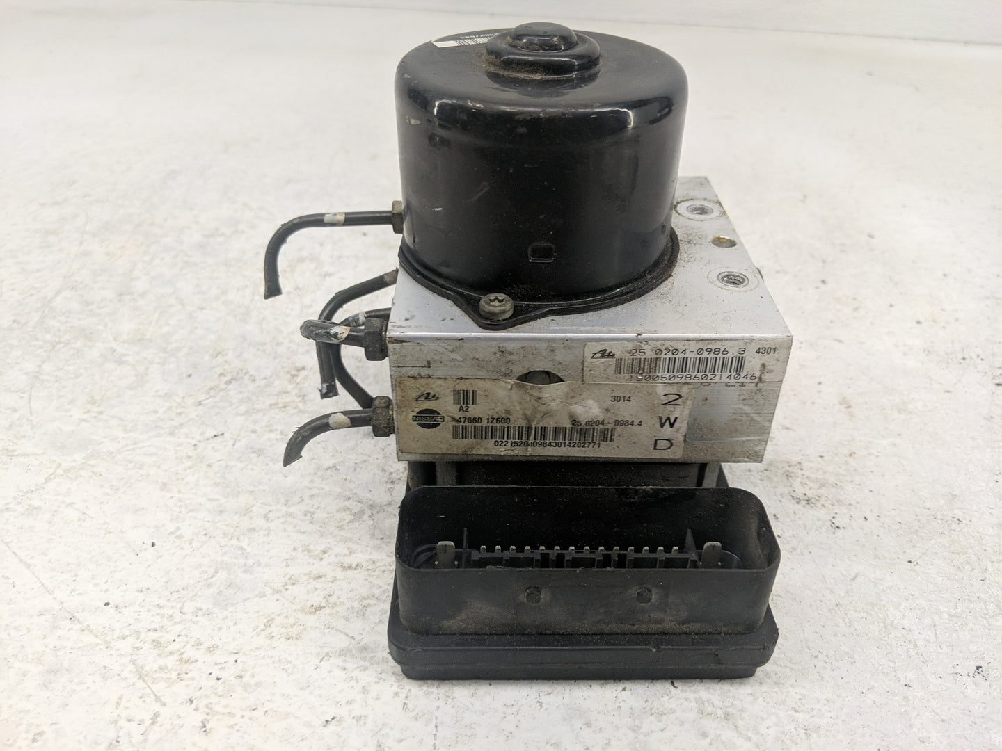 2003-2004 Nissan Xterra ABS Pump Control Module Replacement P/N:47660 1Z600 Fits Fits 2003 2004 OEM Used Auto Parts - Oemuse