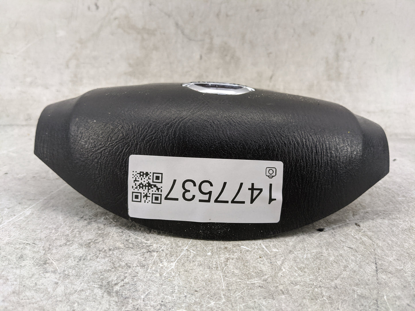 2002-2004 Nissan Xterra Air Bag Driver Left Steering Wheel Mounted - Oemusedautoparts1.com