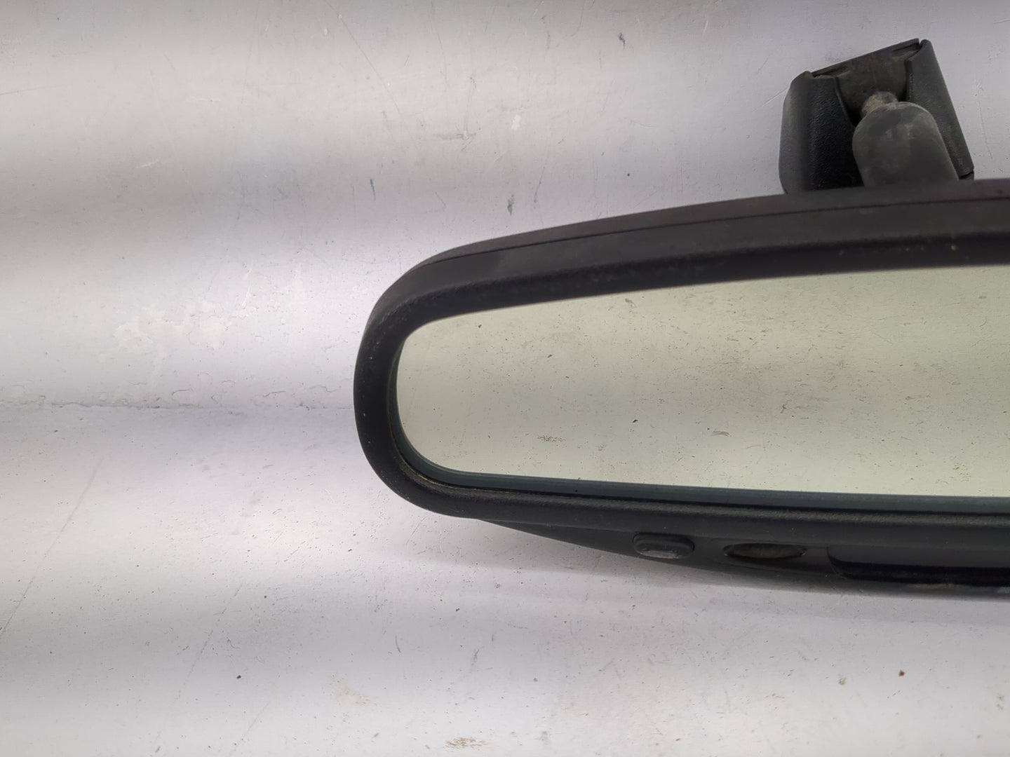 2004 Nissan Xterra Interior Rear View Mirror Replacement OEM P/N:015603 Fits OEM Used Auto Parts - Oemusedautoparts1.com