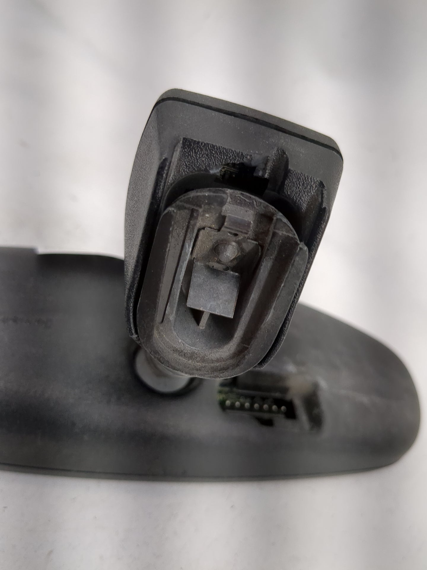 2004 Nissan Xterra Interior Rear View Mirror Replacement OEM P/N:015603 Fits OEM Used Auto Parts - Oemusedautoparts1.com