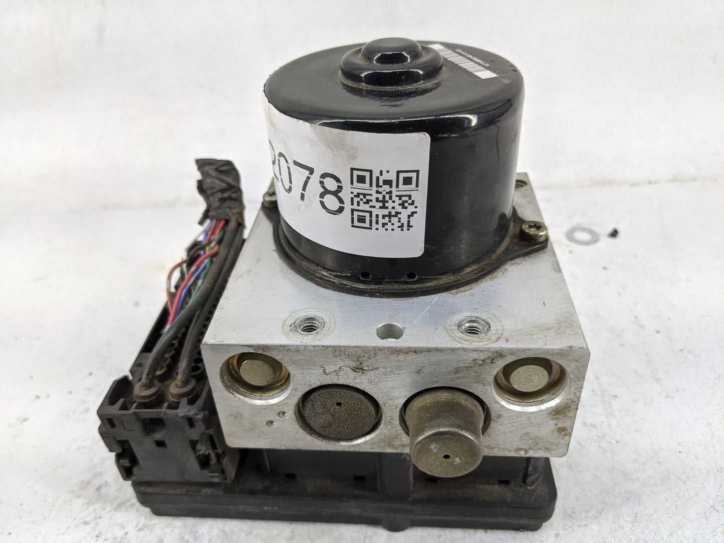 2003-2004 Nissan Xterra ABS Pump Control Module Replacement P/N:14415223 47660 1Z600, 25 0204-0986 3 4154 Fits Fits 2003 200