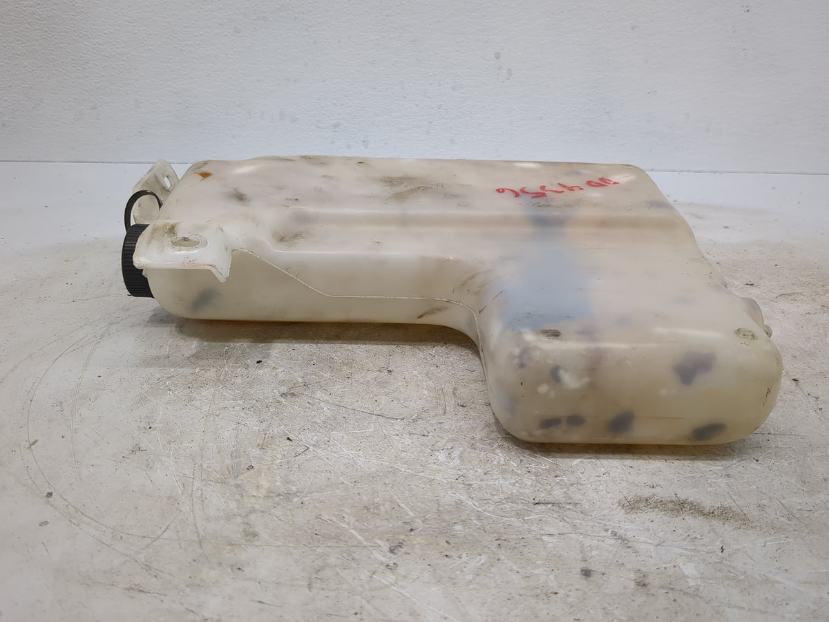 2000-2004 Nissan Xterra Radiator Coolant Overflow Expansion Tank Bottle 1515488 - Oemusedautoparts1.com