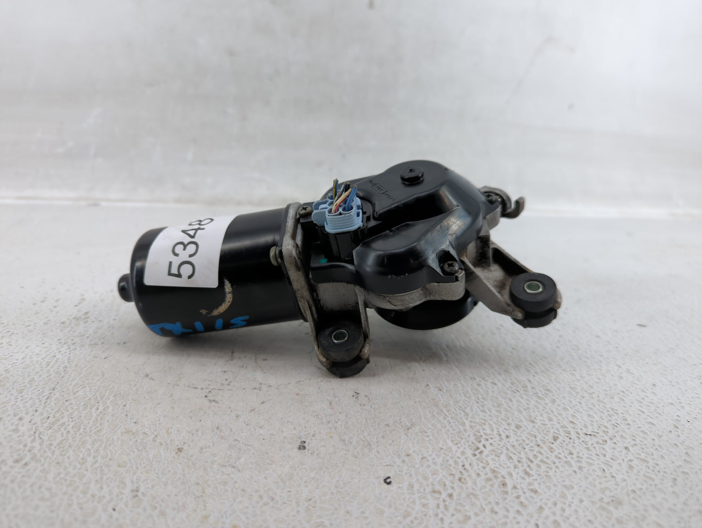 2001-2004 Nissan Xterra Front Windshield Wiper Motor Fits Fits 2001 2002 2003 2004 OEM Used Auto Parts - Oemusedautoparts1.c