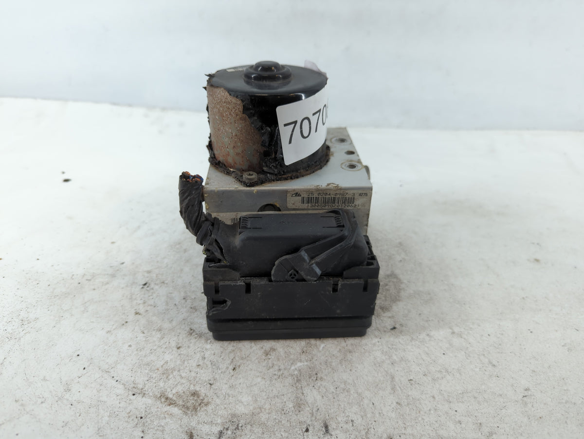 2003-2004 Nissan Xterra Anti-Lock Brake ABS Pump Module Actuator OEM P/N:47660 1Z670 Fits Fits 2003 2004 OEM Used Auto Parts