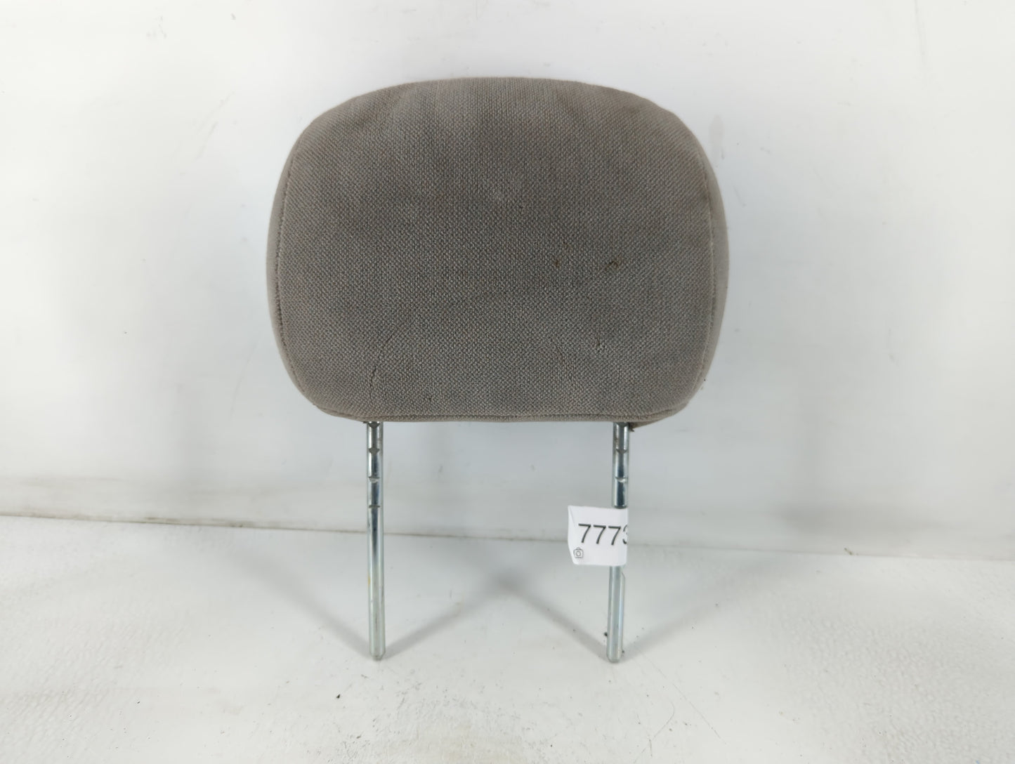 1999-2004 Oldsmobile Alero Headrest Head Rest Front Driver Passenger Seat Fits Fits 1999 2000 2001 2002 2003 2004 OEM Used A