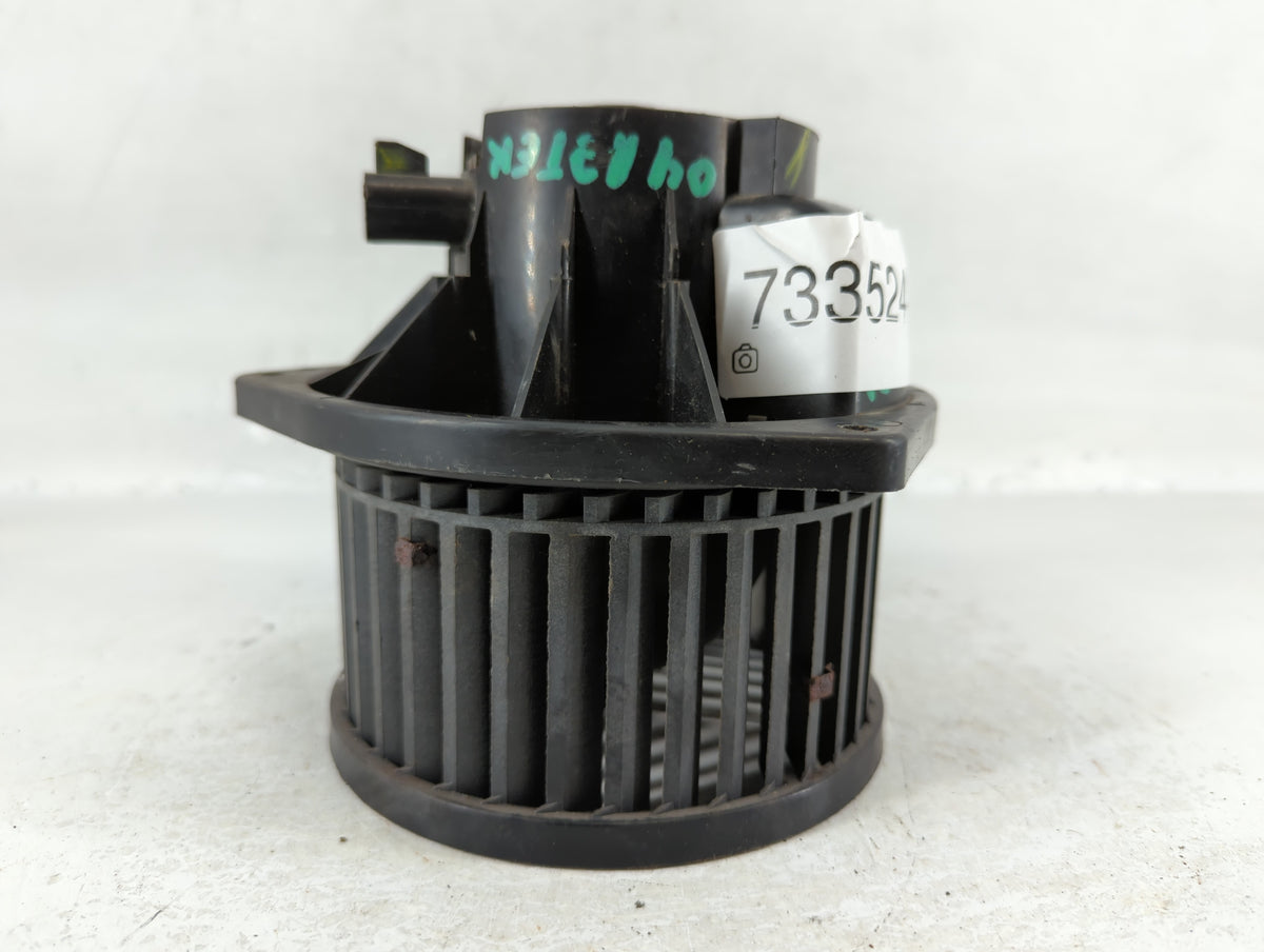 2001-2005 Pontiac Aztek Heater AC Blower Motor P/N:904 CHA512A001 9 000 025 082 03 Fits OEM Used Auto Parts - Oemusedautopar