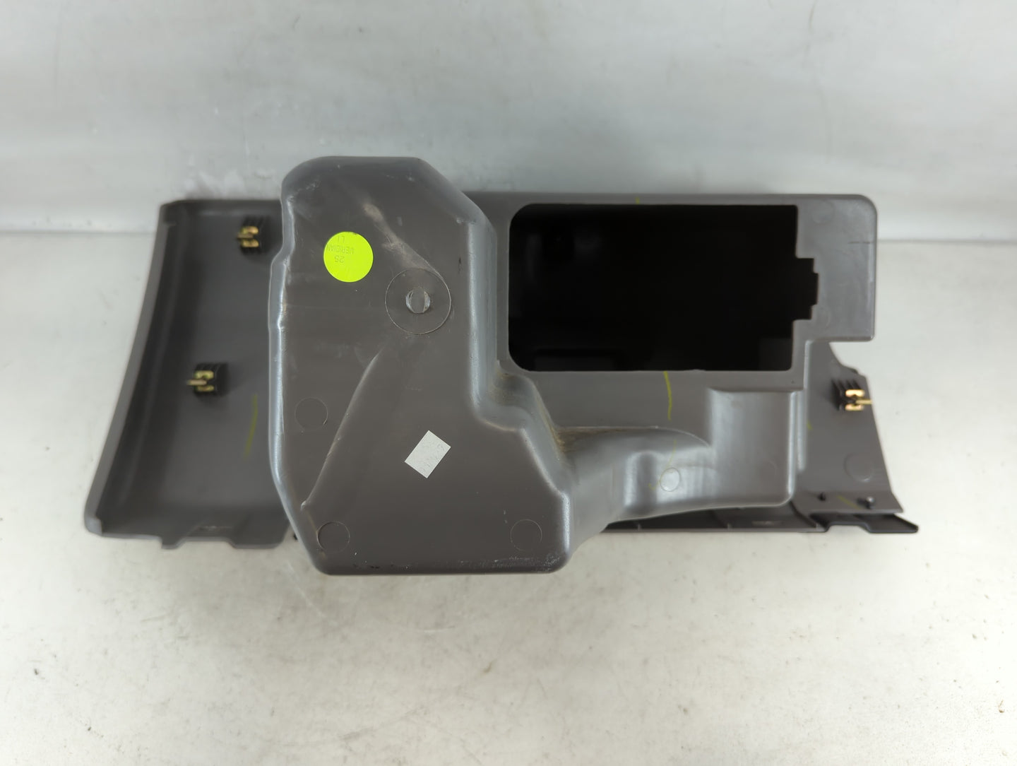 2004 Pontiac Aztek Passenger Glove Box Door Storage Compartment - Oemusedautoparts1.com