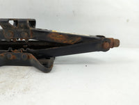 2004 Pontiac Bonneville Spare Scissor Car Jack - Oemusedautoparts1.com