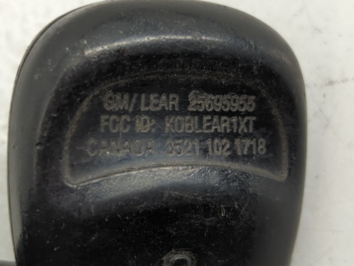 Pontiac Granam Ignition Switch Oem 25695955 - Oemusedautoparts1.com
