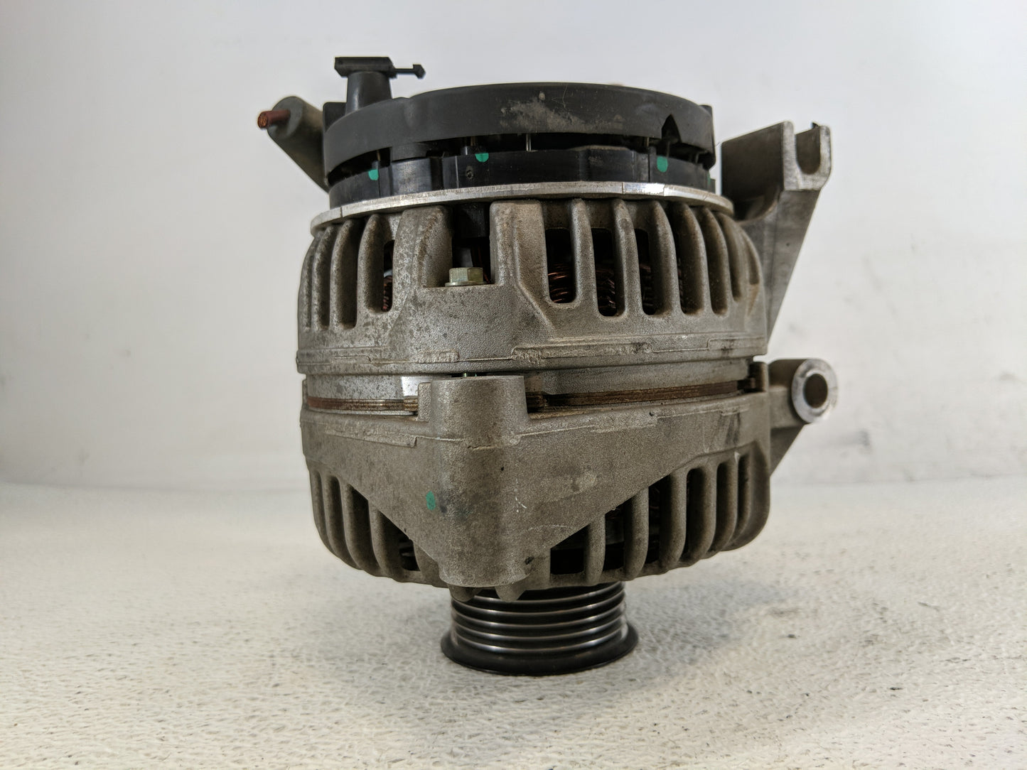 2003-2005 Pontiac Grand Am Alternator Replacement Generator Charging Assembly Engine OEM P/N:0 124 415 033 Fits OEM Used Aut