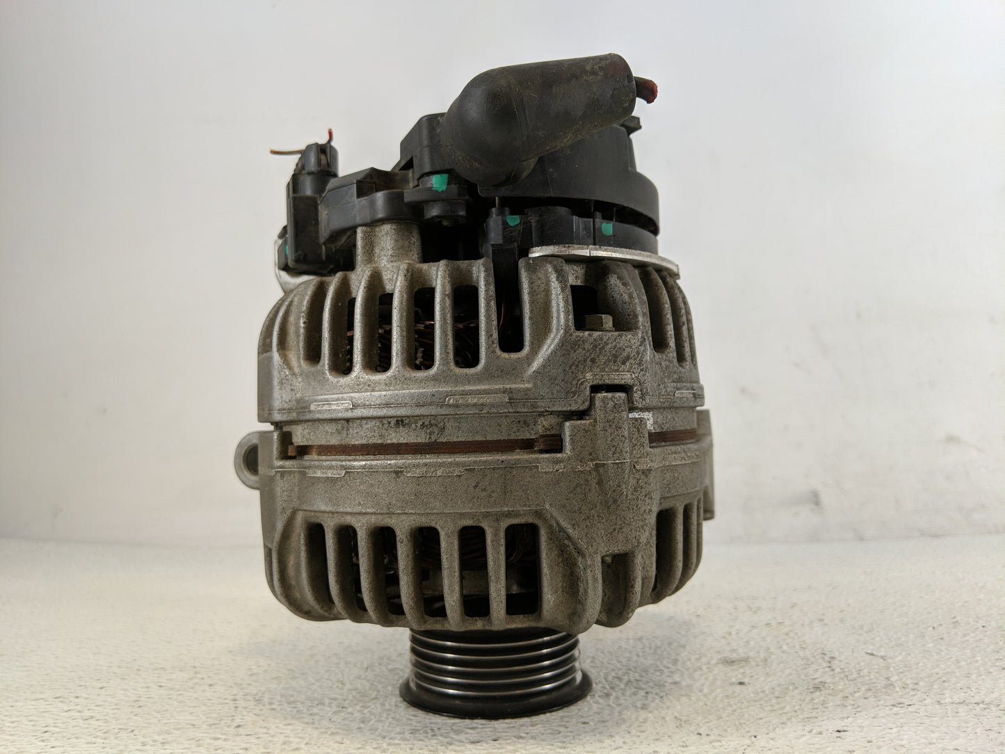 2003-2005 Pontiac Grand Am Alternator Replacement Generator Charging Assembly Engine OEM P/N:0 124 415 033 Fits OEM Used Aut
