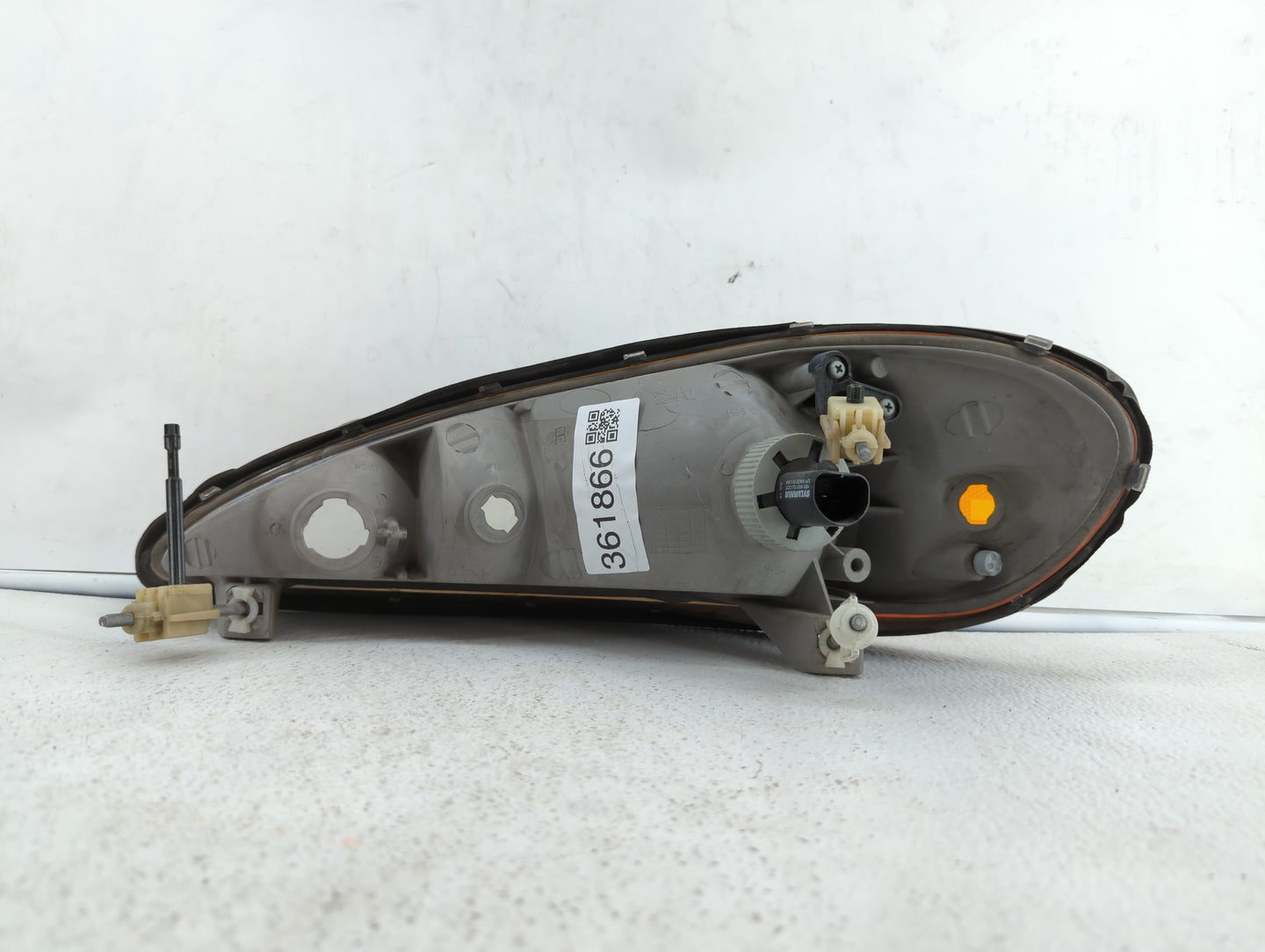 1999-2005 Pontiac Grand Am Passenger Right Oem Head Light Headlight Lamp - Oemusedautoparts1.com
