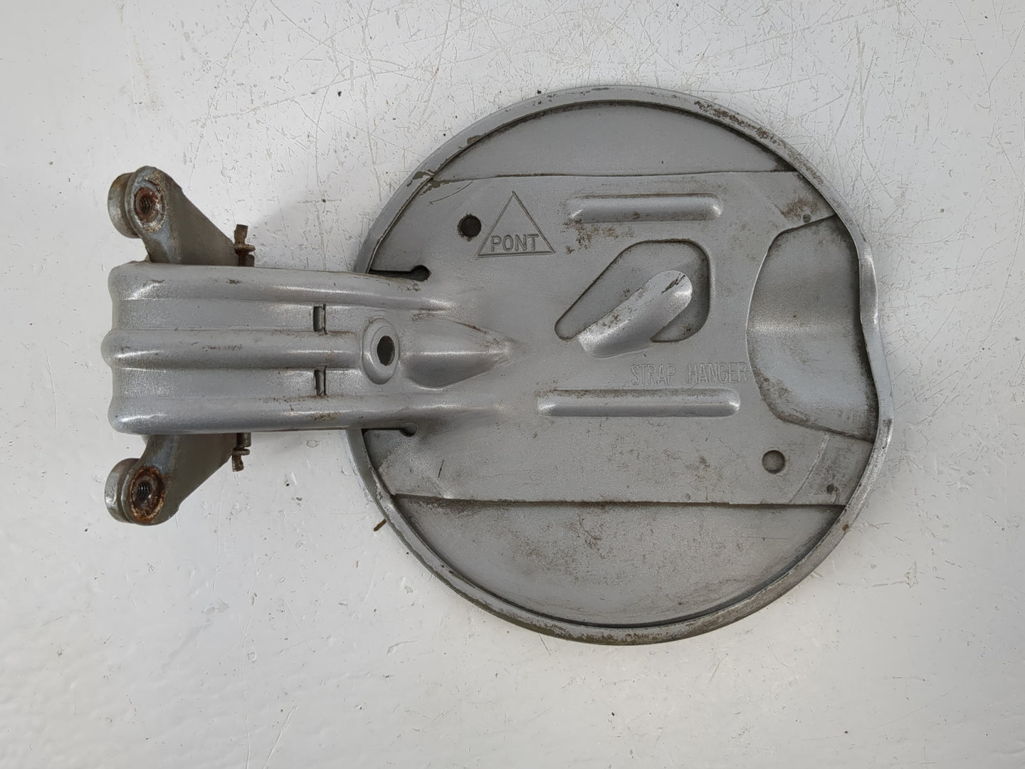 2004 Pontiac Grand Am Fuel Tank Door Lid Gas Tank - Oemusedautoparts1.com