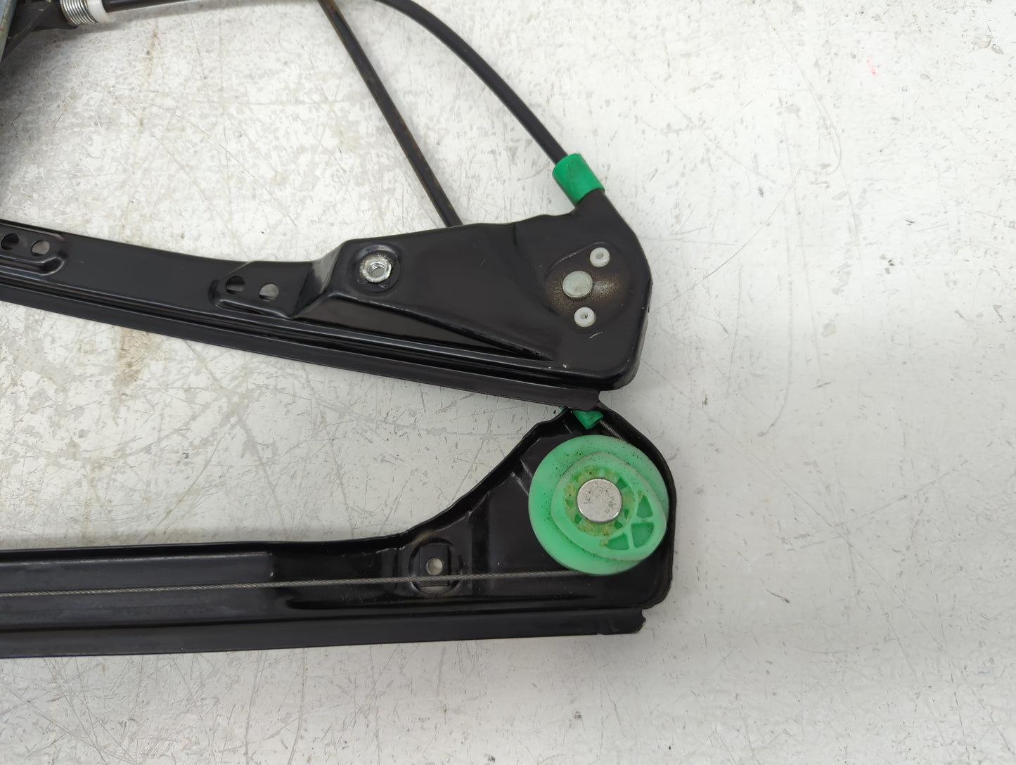 1999-2005 Pontiac Grand Am Passenger Front Right Power Window Motor - Oemusedautoparts1.com