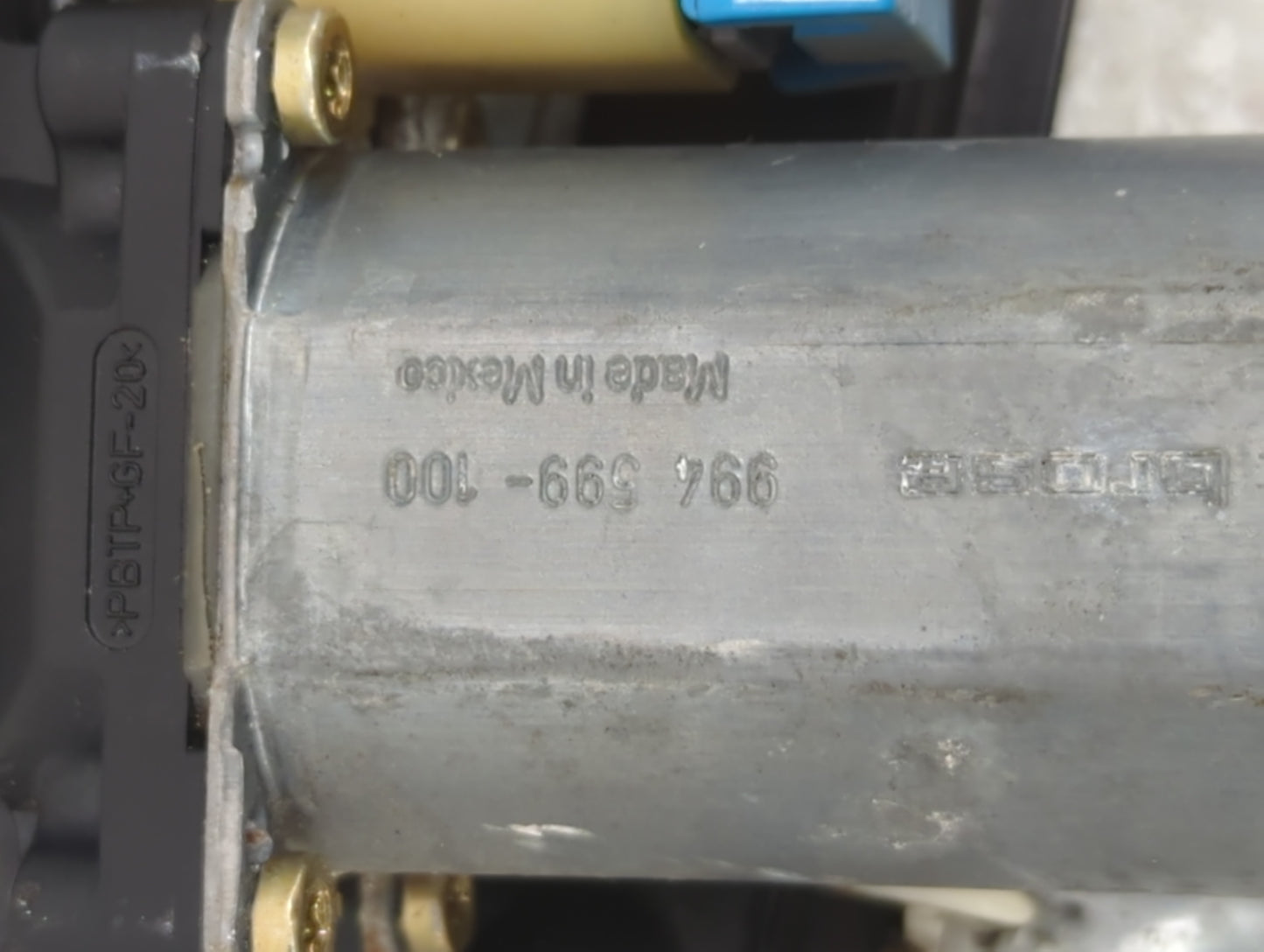 1999-2005 Pontiac Grand Am Passenger Front Right Power Window Motor - Oemusedautoparts1.com