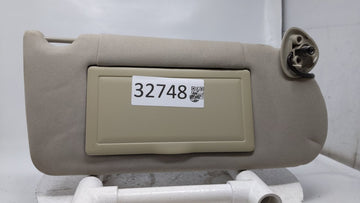 2004 Pontiac Grand Prix Sun Visor Shade Replacement Passenger Right Mirror Fits OEM Used Auto Parts