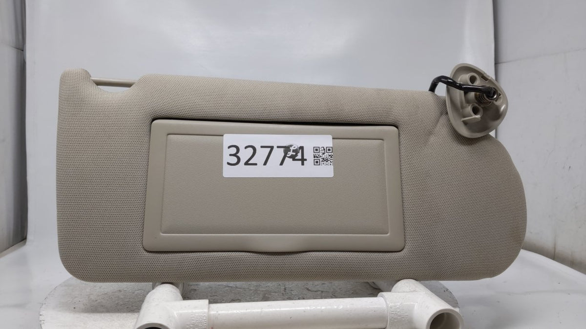 2004-2008 Pontiac Grand Prix Sun Visor Shade Replacement Passenger Right Mirror Fits Fits 2004 2005 2006 2007 2008 OEM Used 