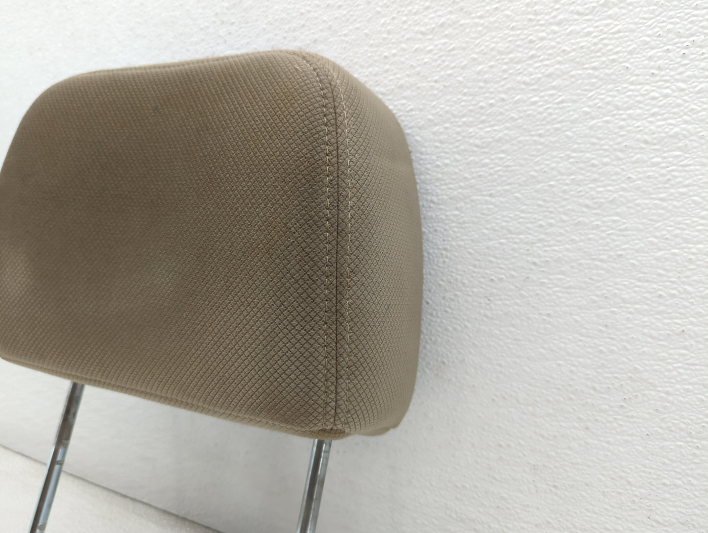 2004 Pontiac Grand Prix Headrest Head Rest Front Driver Passenger Seat - Oemusedautoparts1.com